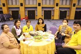 รำลึกถึง ครูด้วยหัวใจ รับพรปีใหม่ สายใยเฟืองเหนือ 2566 พารามิเตอร์รูปภาพ 62